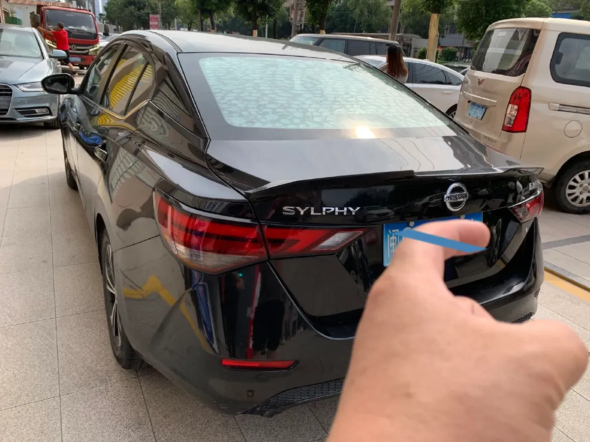 2021 Nissan Sylphy 1.6L 135HP L4 CVT,autocango,china used car exporter,china ev exporter,chinese used car exporter,chinese used ev exporter