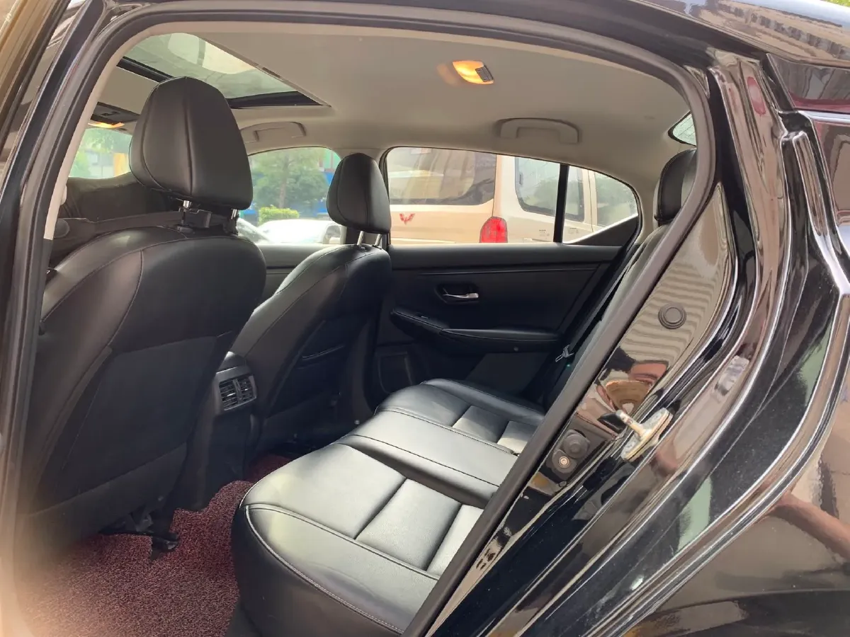 2021 Nissan Sylphy 1.6L 135HP L4 CVT,autocango,china used car exporter,china ev exporter,chinese used car exporter,chinese used ev exporter