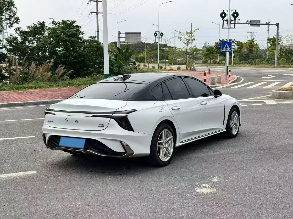 2024 HongQi H6 2.0T 252HP L4 8AT,autocango,china used car exporter,china ev exporter,chinese used car exporter,chinese used ev exporter