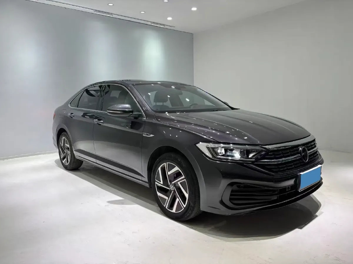 2023 Volkswagen Sagitar 1.4T 150HP L4 7DCT,autocango,china used car exporter,china ev exporter,chinese used car exporter,chinese used ev exporter