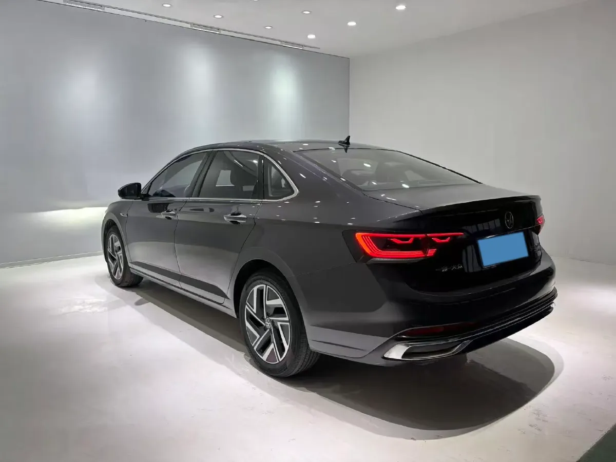 2023 Volkswagen Sagitar 1.4T 150HP L4 7DCT,autocango,china used car exporter,china ev exporter,chinese used car exporter,chinese used ev exporter