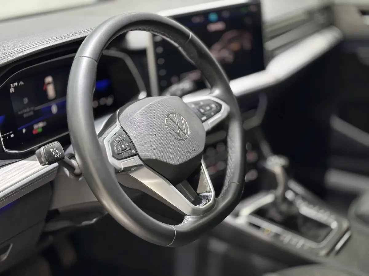 2023 Volkswagen Sagitar 1.4T 150HP L4 7DCT,autocango,china used car exporter,china ev exporter,chinese used car exporter,chinese used ev exporter