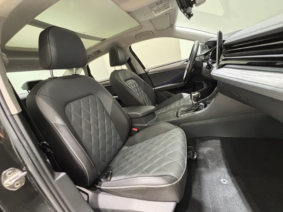 2023 Volkswagen Sagitar 1.4T 150HP L4 7DCT,autocango,china used car exporter,china ev exporter,chinese used car exporter,chinese used ev exporter