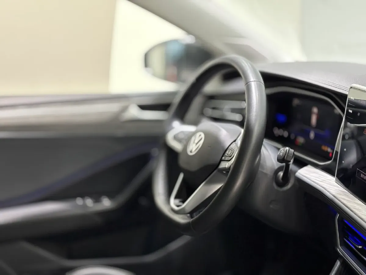 2023 Volkswagen Sagitar 1.4T 150HP L4 7DCT,autocango,china used car exporter,china ev exporter,chinese used car exporter,chinese used ev exporter