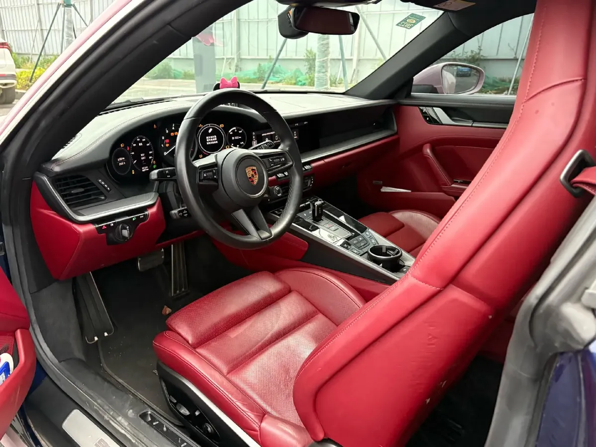 2020 Porsche 911 3.0T 385HP H6 8DCT,autocango,china used car exporter,china ev exporter,chinese used car exporter,chinese used ev exporter