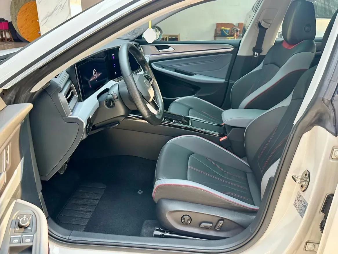 2022 Exceed TXL 2.0T 261HP L4 7DCT,autocango,china used car exporter,china ev exporter,chinese used car exporter,chinese used ev exporter