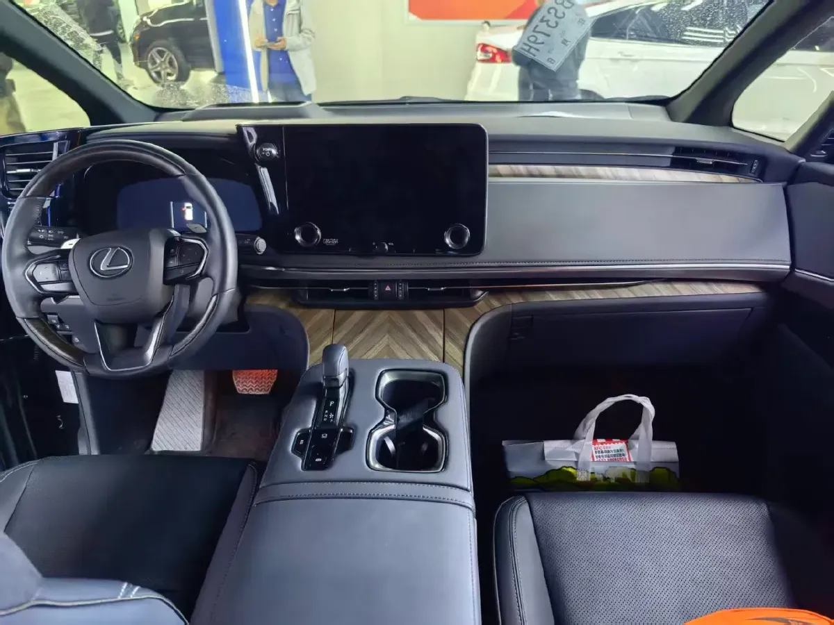 2023 Lexus LM 2.4T 271HP L4 6AT Hybrid,autocango,china used car exporter,china ev exporter,chinese used car exporter,chinese used ev exporter