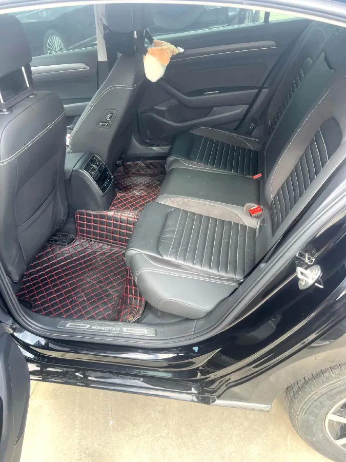 2020 Volkswagen Magotan 2.0T 186HP L4 7DCT,autocango,china used car exporter,china ev exporter,chinese used car exporter,chinese used ev exporter