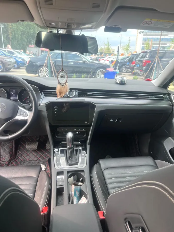 2020 Volkswagen Magotan 2.0T 186HP L4 7DCT,autocango,china used car exporter,china ev exporter,chinese used car exporter,chinese used ev exporter