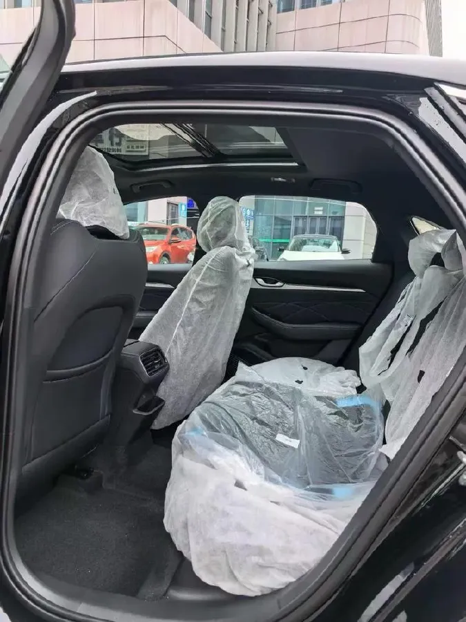2026 Geely Preface 1.5T 181HP L4 7DCT,autocango,china used car exporter,china ev exporter,chinese used car exporter,chinese used ev exporter