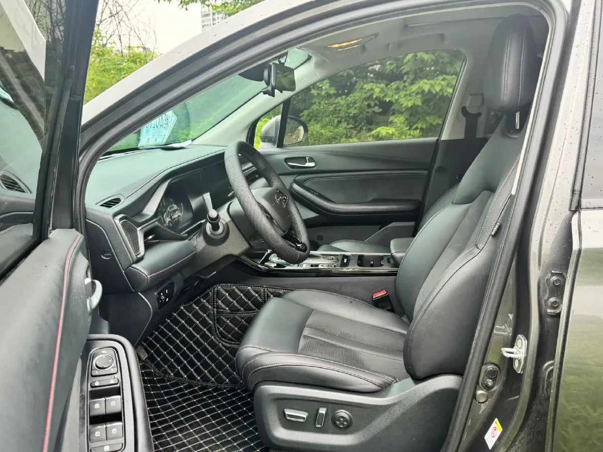 2020 GAC Trumpchi GS4 1.5T 169HP L4 6AT,autocango,china used car exporter,china ev exporter,chinese used car exporter,chinese used ev exporter
