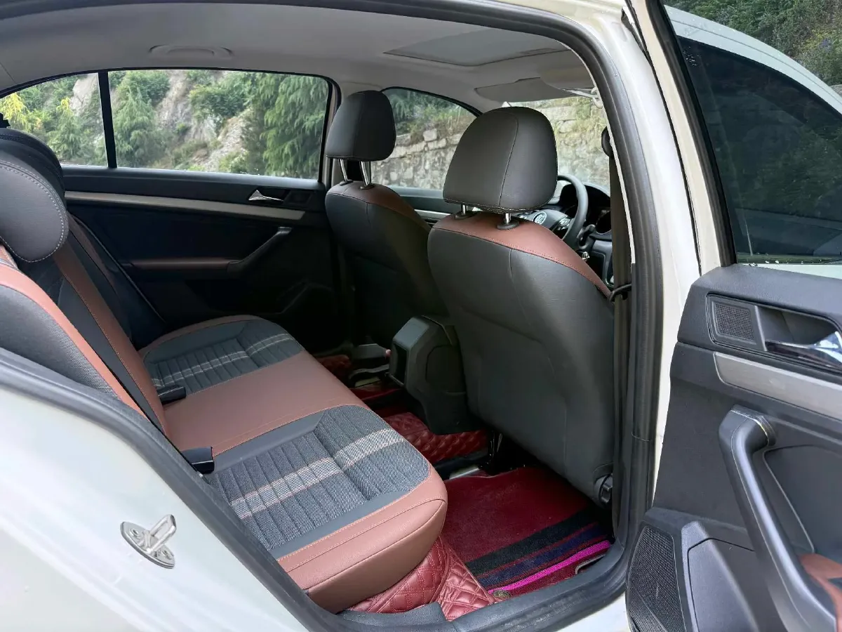 2019 Citroen C4L 1.2T 136HP L3 6AT,autocango,china used car exporter,china ev exporter,chinese used car exporter,chinese used ev exporter