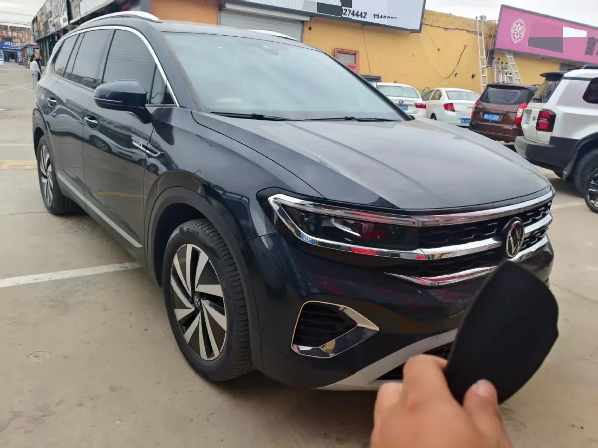 2022 Volkswagen Talagon 2.0T 220HP L4 7DCT,autocango,china used car exporter,china ev exporter,chinese used car exporter,chinese used ev exporter