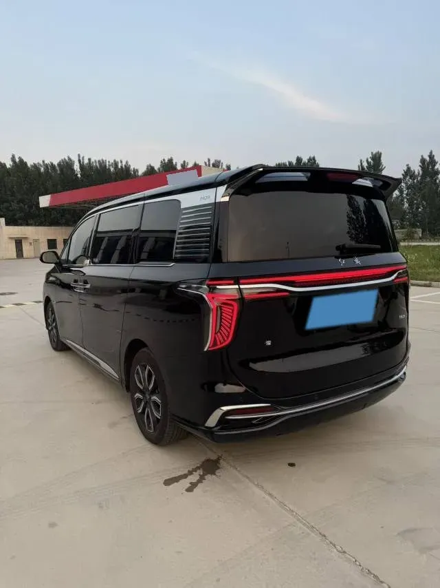 2023 HongQi HQ9 2.0T 252HP L4 8AT,autocango,china used car exporter,china ev exporter,chinese used car exporter,chinese used ev exporter
