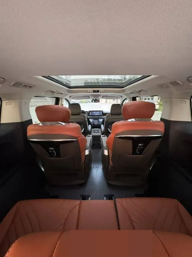2023 HongQi HQ9 2.0T 252HP L4 8AT,autocango,china used car exporter,china ev exporter,chinese used car exporter,chinese used ev exporter