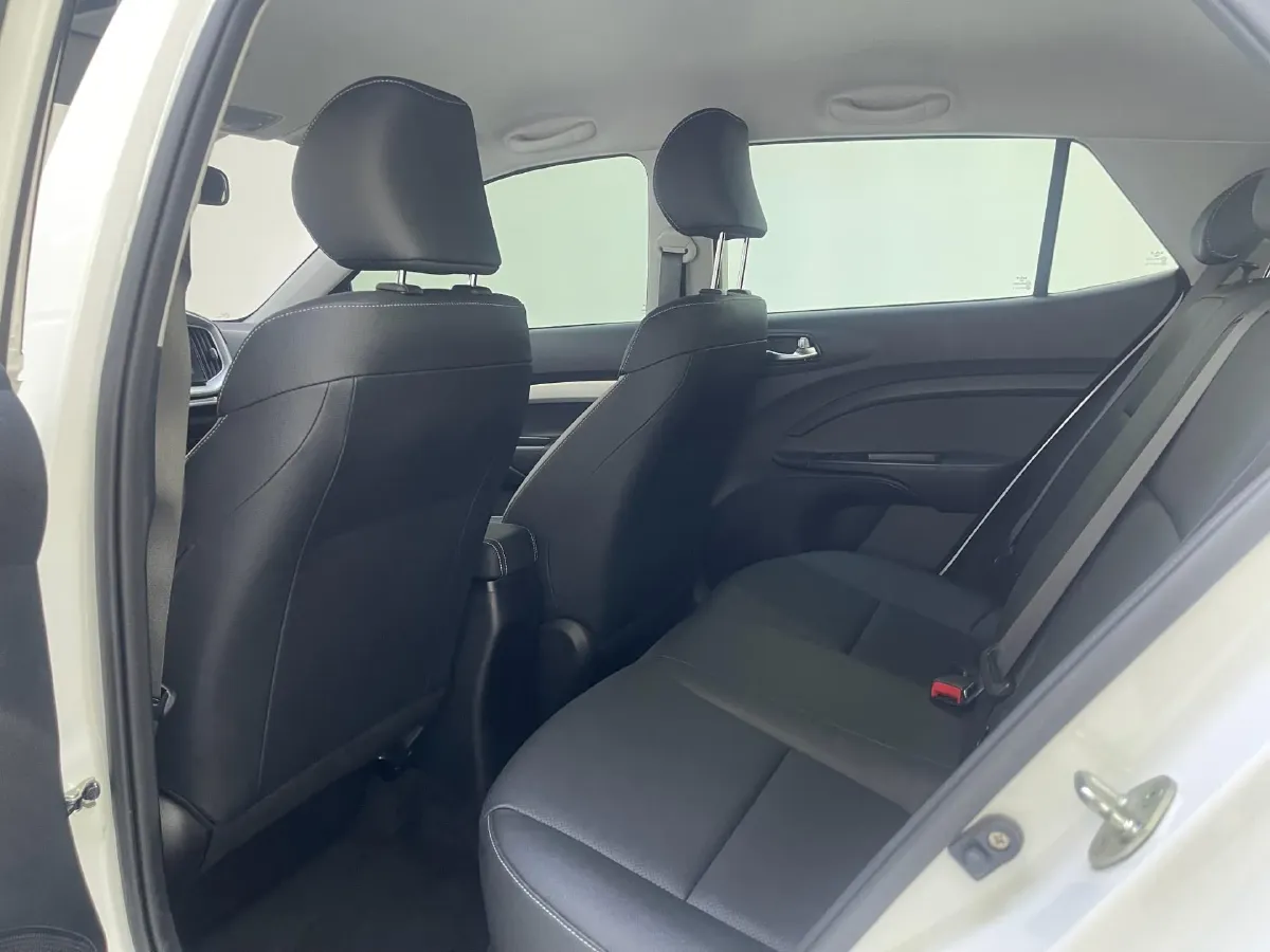 2021 Kia KX1 1.4L 100HP L4 6AT,autocango,china used car exporter,china ev exporter,chinese used car exporter,chinese used ev exporter