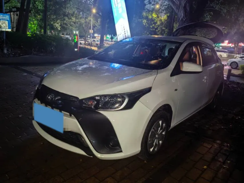 2022 Toyota Yaris L 1.5L 112HP L4 CVT,autocango,china used car exporter,china ev exporter,chinese used car exporter,chinese used ev exporter
