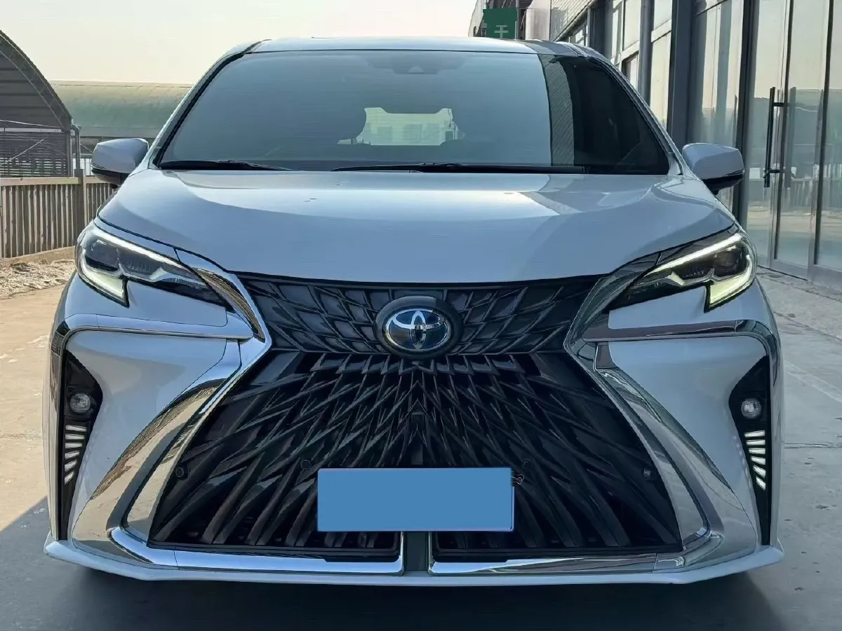 2021 Toyota Sienna 2.5L 192HP L4 E-CVT Hybrid,autocango,china used car exporter,china ev exporter,chinese used car exporter,chinese used ev exporter