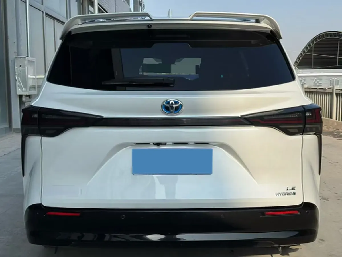 2021 Toyota Sienna 2.5L 192HP L4 E-CVT Hybrid,autocango,china used car exporter,china ev exporter,chinese used car exporter,chinese used ev exporter