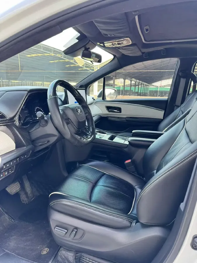 2021 Toyota Sienna 2.5L 192HP L4 E-CVT Hybrid,autocango,china used car exporter,china ev exporter,chinese used car exporter,chinese used ev exporter