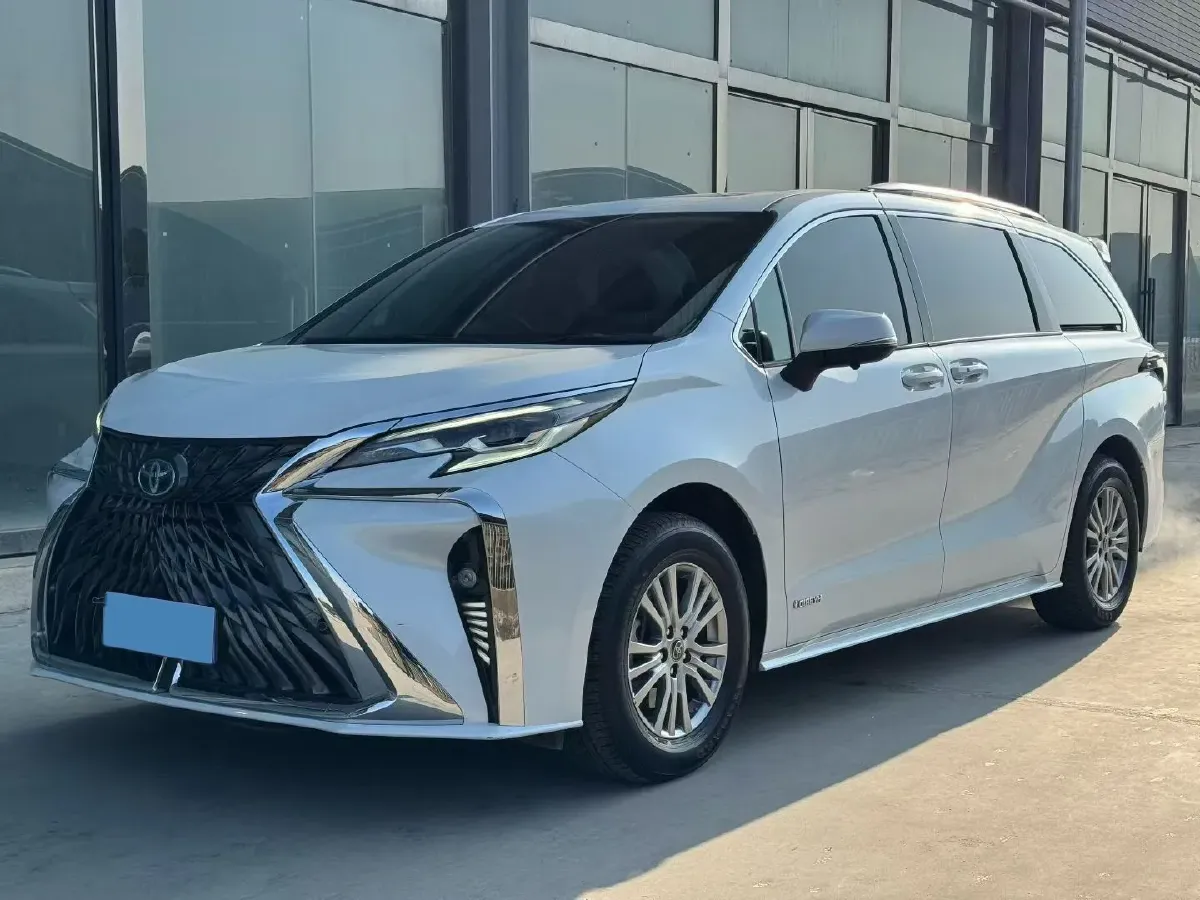 2021 Toyota Sienna 2.5L 192HP L4 E-CVT Hybrid,autocango,china used car exporter,china ev exporter,chinese used car exporter,chinese used ev exporter