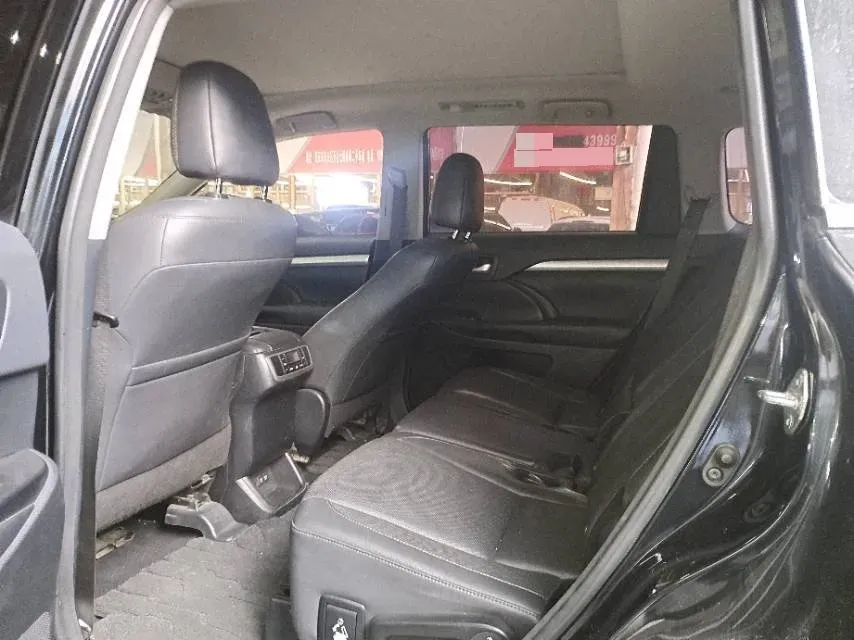 2018 Toyota Highlander 2.0T 220HP L4 6AT,autocango,china used car exporter,china ev exporter,chinese used car exporter,chinese used ev exporter