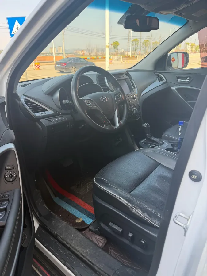 2017 Hyundai Santafe 2.0T 245HP L4 6AT,autocango,china used car exporter,china ev exporter,chinese used car exporter,chinese used ev exporter
