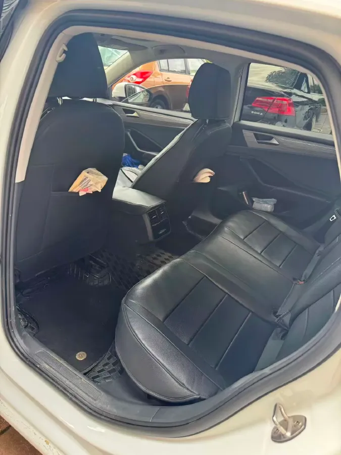 2023 Volkswagen Sagitar 1.5T 160HP L4 7DCT,autocango,china used car exporter,china ev exporter,chinese used car exporter,chinese used ev exporter