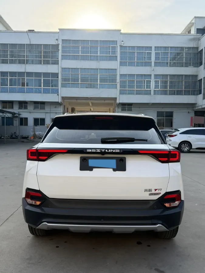2021 Bestune T77 1.5T 169HP L4 7DCT,autocango,china used car exporter,china ev exporter,chinese used car exporter,chinese used ev exporter