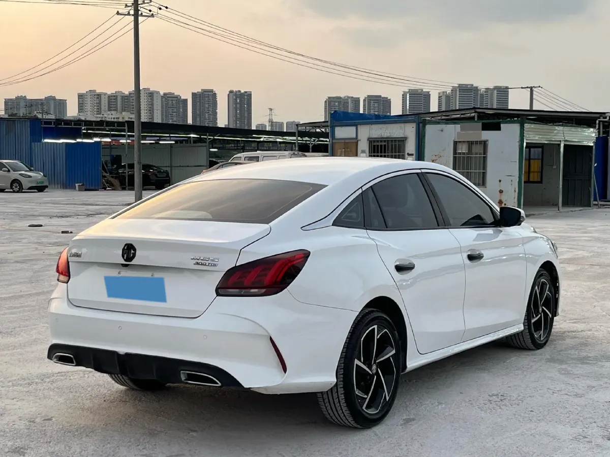 2021 MG 5 1.5T 173HP L4 7DCT,autocango,china used car exporter,china ev exporter,chinese used car exporter,chinese used ev exporter
