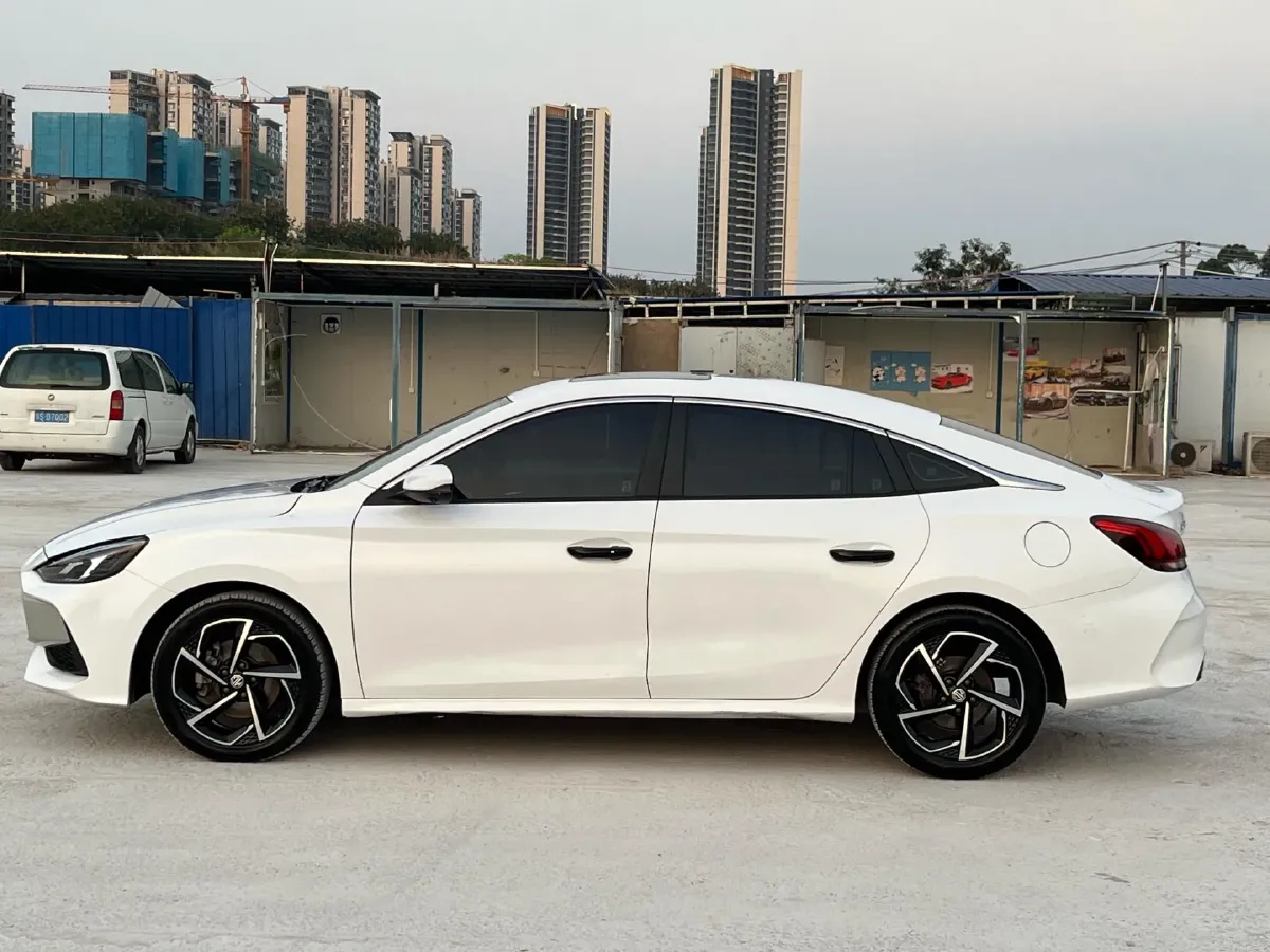 2021 MG 5 1.5T 173HP L4 7DCT,autocango,china used car exporter,china ev exporter,chinese used car exporter,chinese used ev exporter