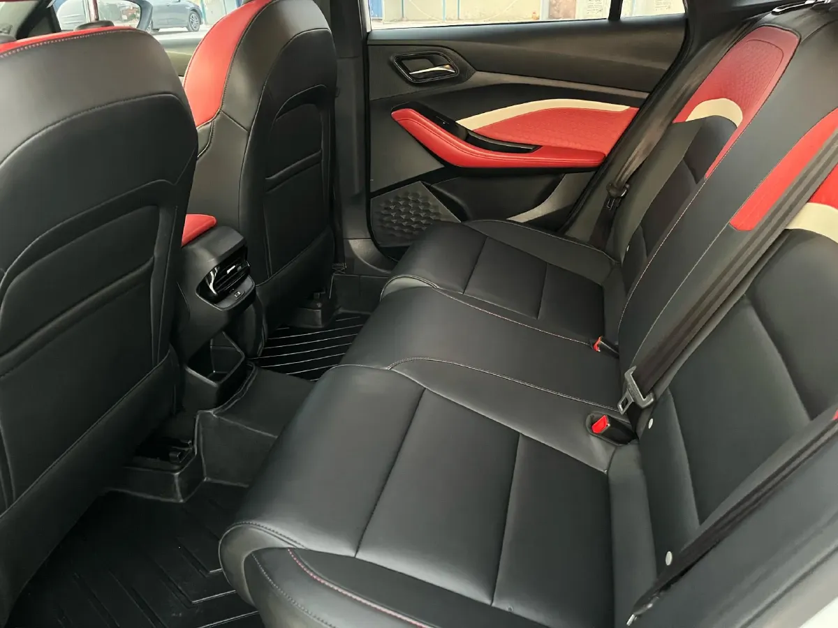 2021 MG 5 1.5T 173HP L4 7DCT,autocango,china used car exporter,china ev exporter,chinese used car exporter,chinese used ev exporter