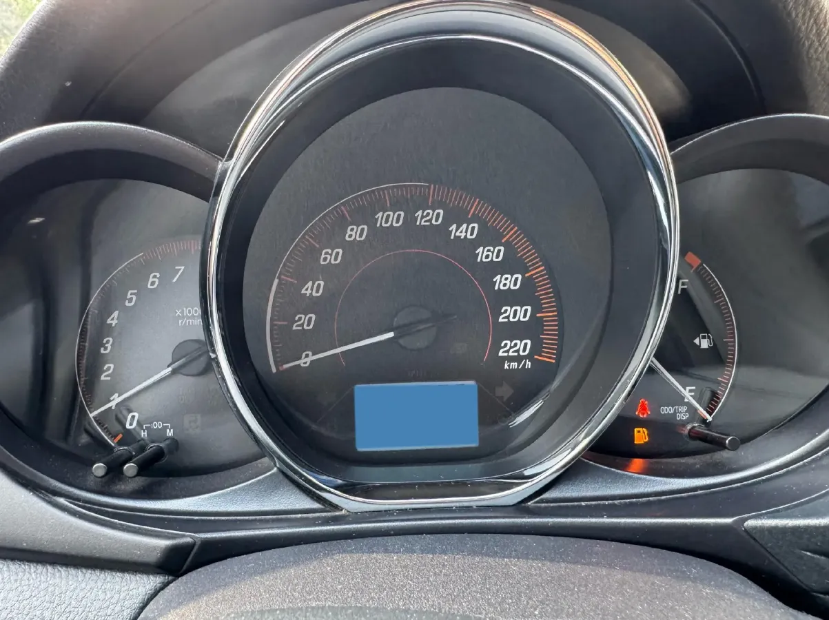 2019 Toyota Yaris L 1.5L 110HP L4 CVT,autocango,china used car exporter,china ev exporter,chinese used car exporter,chinese used ev exporter