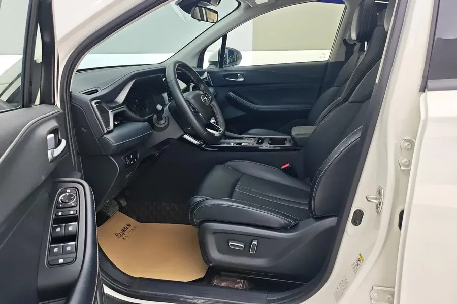 2022 GAC Trumpchi GS4 1.5T 169HP L4 6AT,autocango,china used car exporter,china ev exporter,chinese used car exporter,chinese used ev exporter