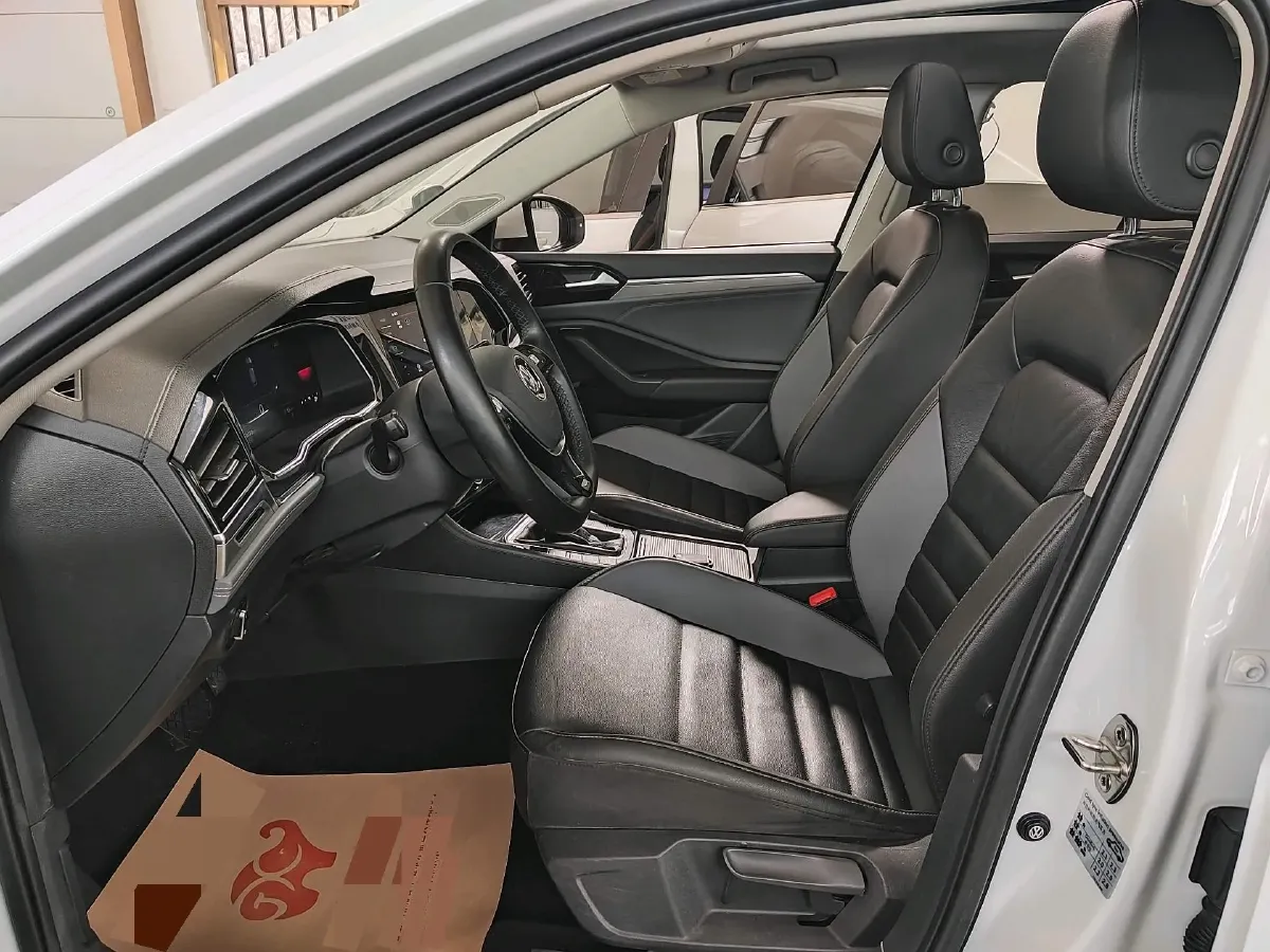 2021 Volkswagen Sagitar 1.2T 116HP L4 7DCT,autocango,china used car exporter,china ev exporter,chinese used car exporter,chinese used ev exporter
