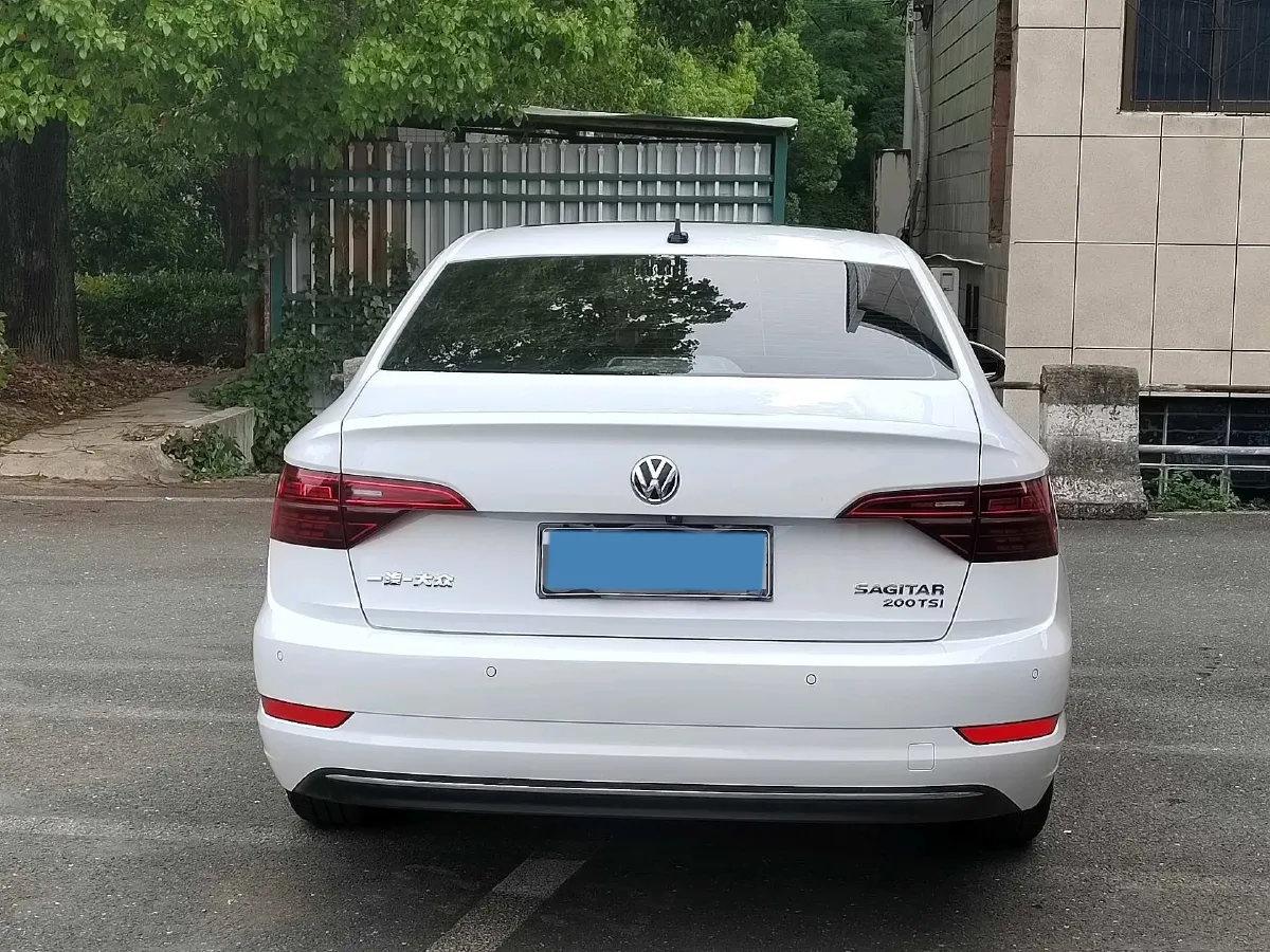 2021 Volkswagen Sagitar 1.2T 116HP L4 7DCT,autocango,china used car exporter,china ev exporter,chinese used car exporter,chinese used ev exporter