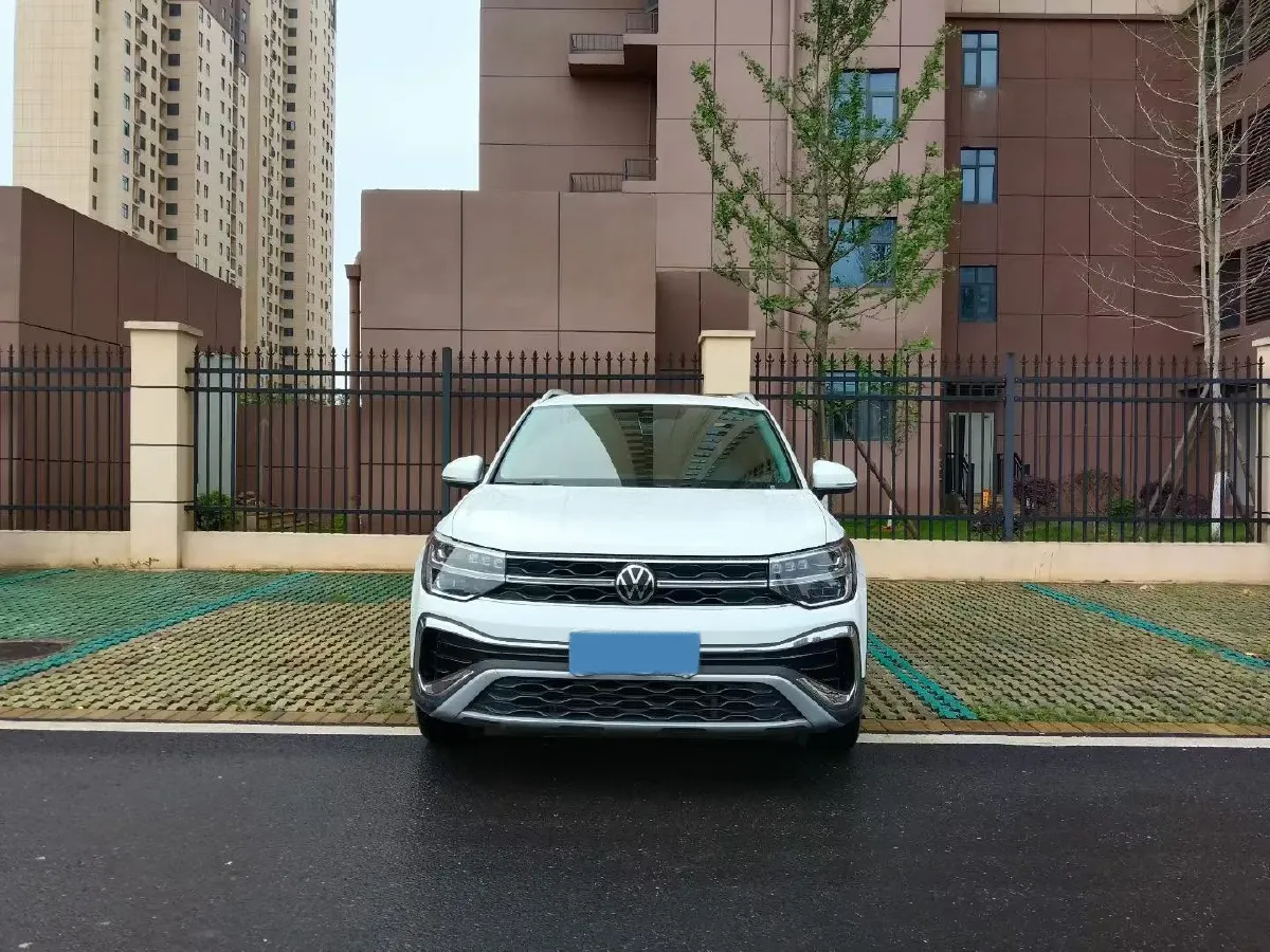 2023 Volkswagen Tharu 1.5T 160HP L4 7DCT,autocango,china used car exporter,china ev exporter,chinese used car exporter,chinese used ev exporter