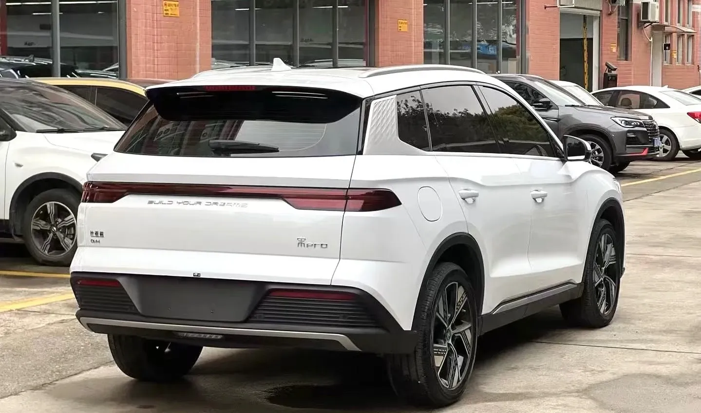 2024 BYD Song Pro 1.5L 110HP L4 E-CVT PHEV 18.3KWH,autocango,china used car exporter,china ev exporter,chinese used car exporter,chinese used ev exporter