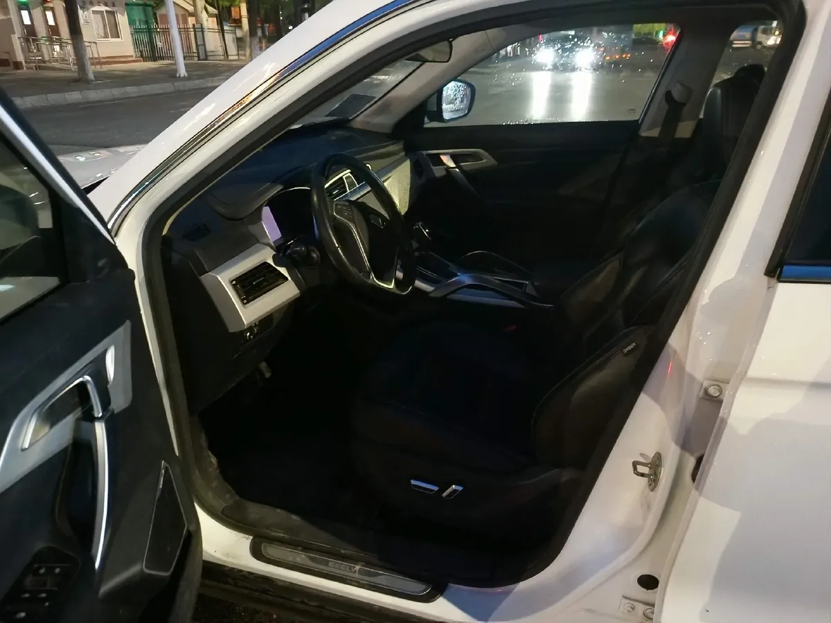 2018 Geely Azkarra 1.8T 184HP L4 6AT,autocango,china used car exporter,china ev exporter,chinese used car exporter,chinese used ev exporter