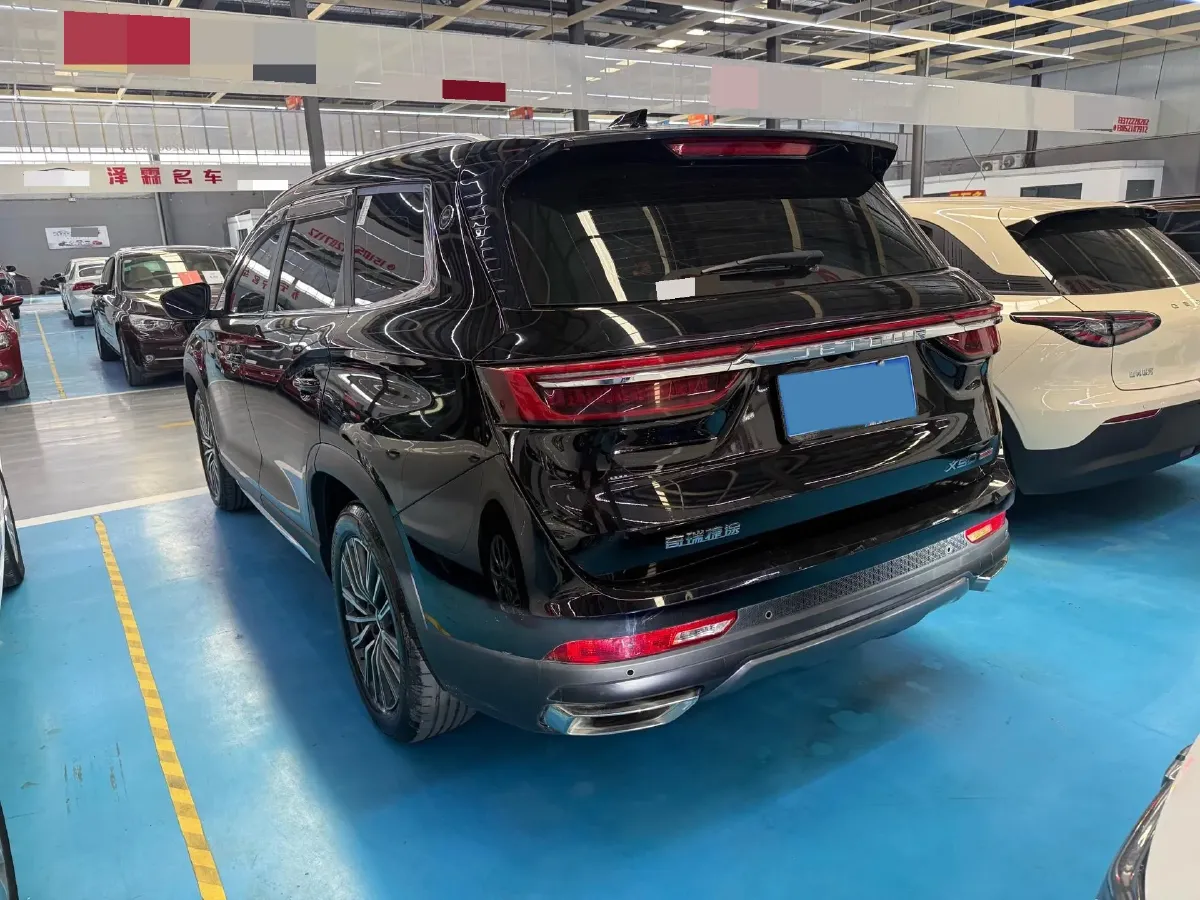2023 Jetour X90 Plus 1.6T 197HP L4 7DCT,autocango,china used car exporter,china ev exporter,chinese used car exporter,chinese used ev exporter