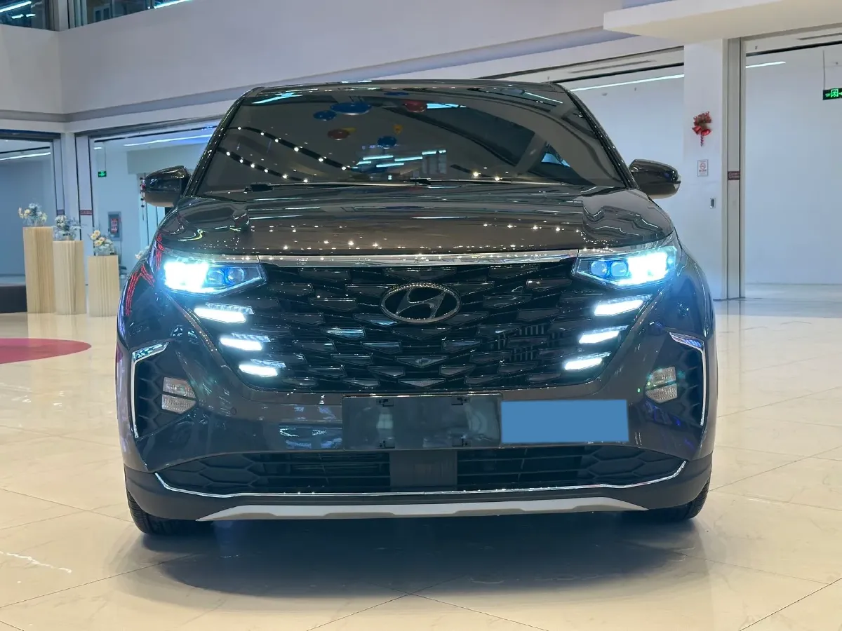 2022 Hyundai Custo 1.5T 170HP L4 8AT,autocango,china used car exporter,china ev exporter,chinese used car exporter,chinese used ev exporter