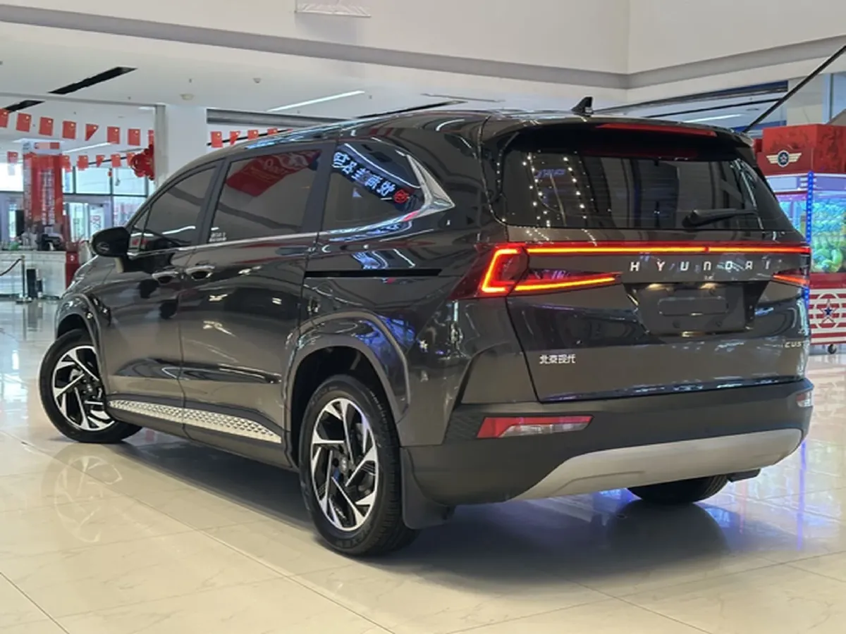 2022 Hyundai Custo 1.5T 170HP L4 8AT,autocango,china used car exporter,china ev exporter,chinese used car exporter,chinese used ev exporter