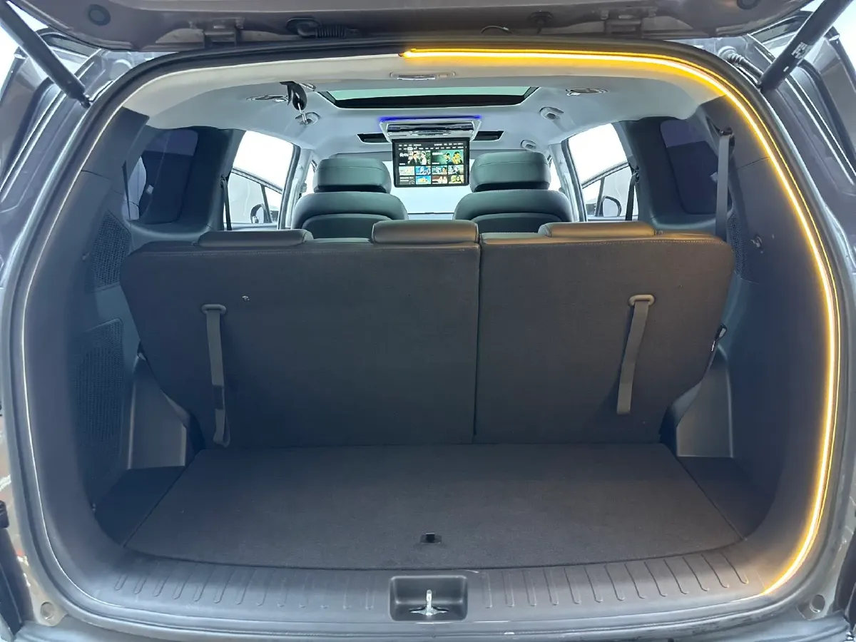 2022 Hyundai Custo 1.5T 170HP L4 8AT,autocango,china used car exporter,china ev exporter,chinese used car exporter,chinese used ev exporter