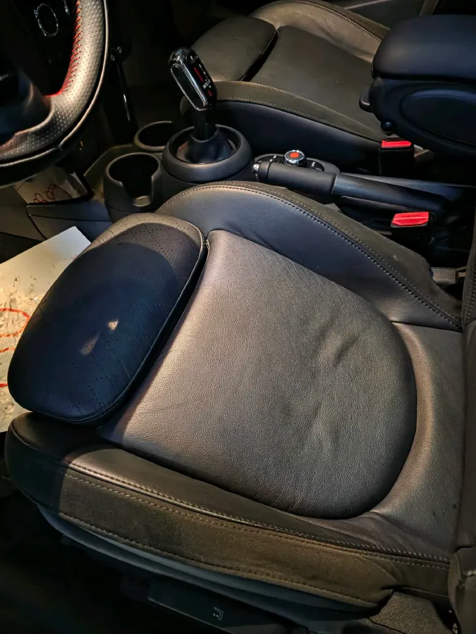 2019 MINI MINI 2.0T 192HP L4 7DCT,autocango,china used car exporter,china ev exporter,chinese used car exporter,chinese used ev exporter