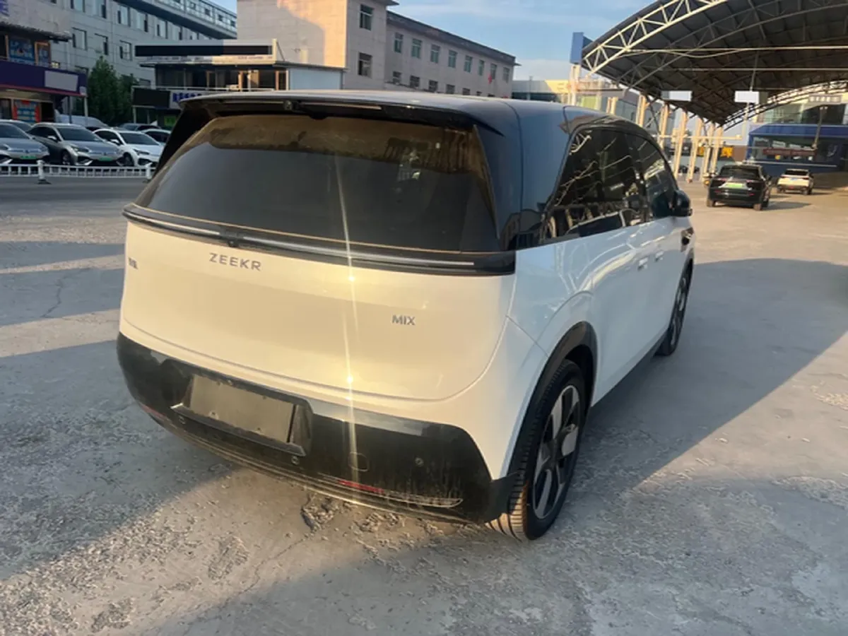 2025 Zeekr MIX BEV 76KWH,autocango,china used car exporter,china ev exporter,chinese used car exporter,chinese used ev exporter