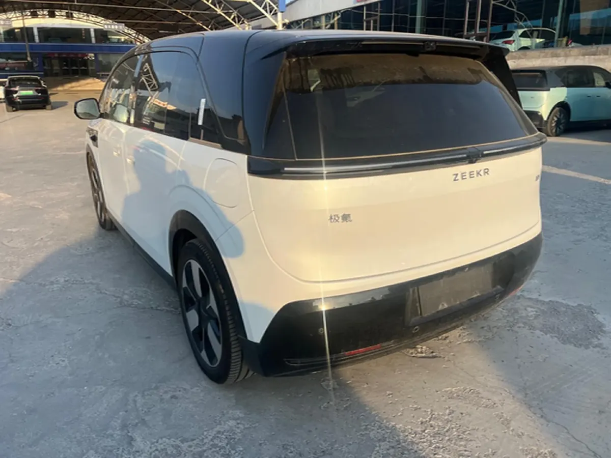 2025 Zeekr MIX BEV 76KWH,autocango,china used car exporter,china ev exporter,chinese used car exporter,chinese used ev exporter