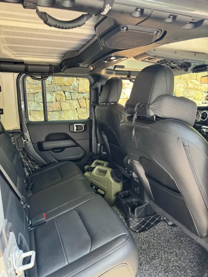 2022 Mercedes-Benz E Class 2.0T 258HP L4 9AT,autocango,china used car exporter,china ev exporter,chinese used car exporter,chinese used ev exporter