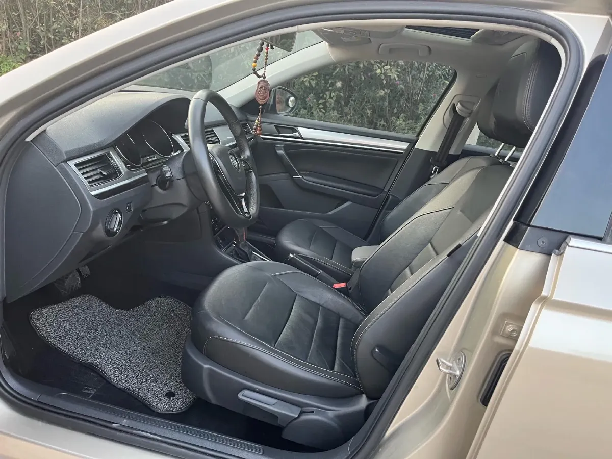 2018 Volkswagen Bora 1.5L 110HP L4 6AT,autocango,china used car exporter,china ev exporter,chinese used car exporter,chinese used ev exporter