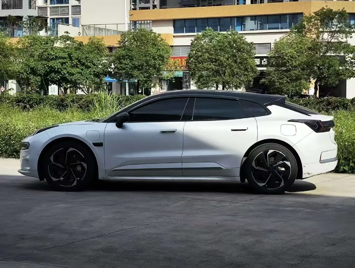 2022 Zeekr 001 BEV 100KWH,autocango,china used car exporter,china ev exporter,chinese used car exporter,chinese used ev exporter