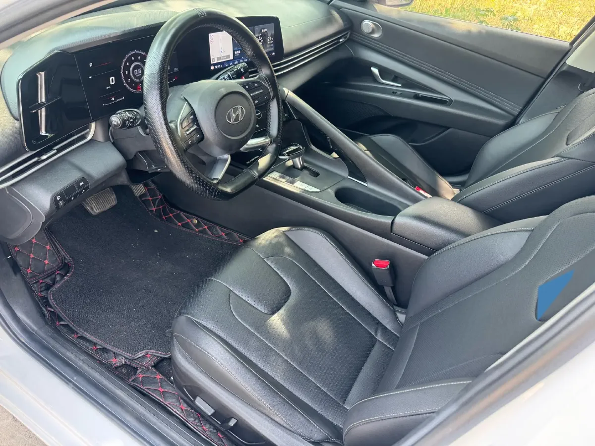 2021 Hyundai Elantra 1.5L 115HP L4 CVT,autocango,china used car exporter,china ev exporter,chinese used car exporter,chinese used ev exporter